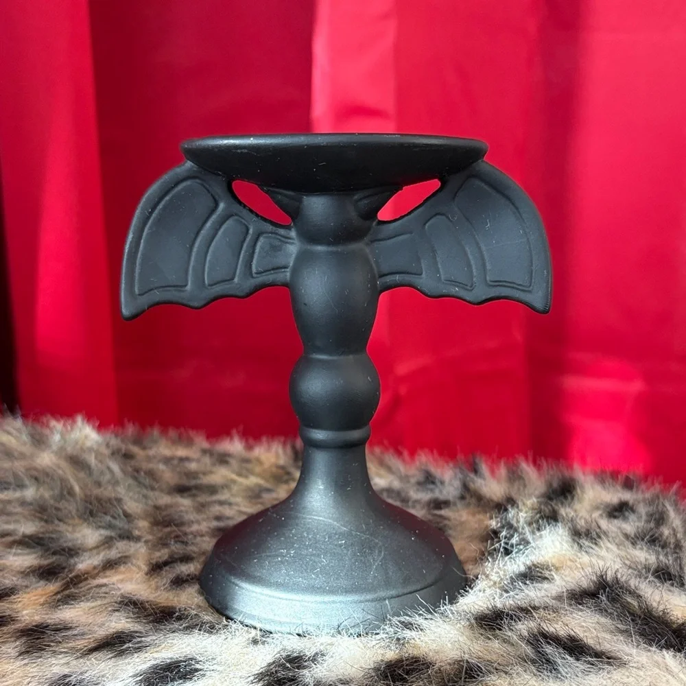 🆕HTF Target Black Bat Pedestal/Riser Candleholder